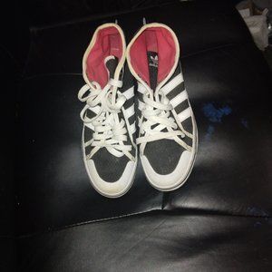 adidas die marke mit den with the 3 stripes